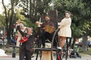 Festival escena pública itinerante cierra su ciclo con teatro y talleres gratuitos en chanco