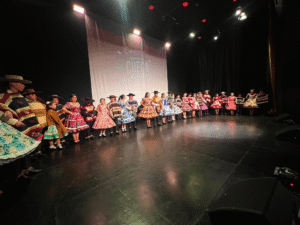 San Clemente vive la chilenidad con exitoso Campeonato Escolar de Cueca