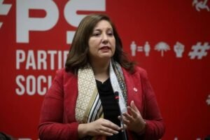Senadora Vodanovic ofició a Interior por cuadro de Pinochet en DPP Linares: “Quién autorizó y con qué criterio”